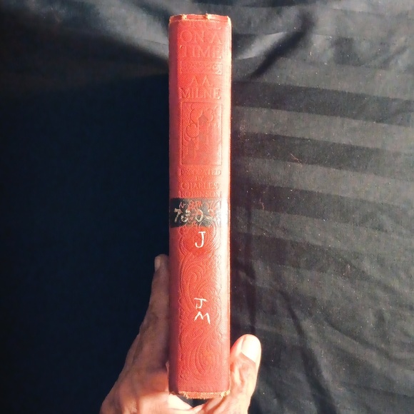 Book - Picture 2 of 7